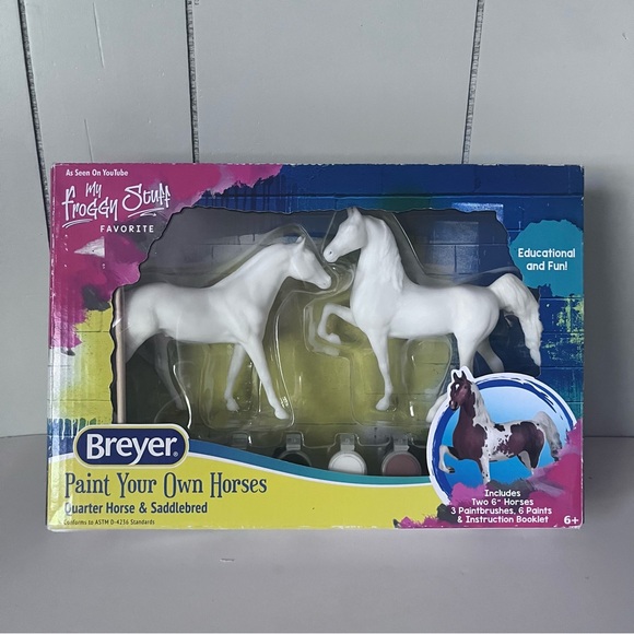Breyer Paint Your Own Horses Kit - Picture 1 of 7